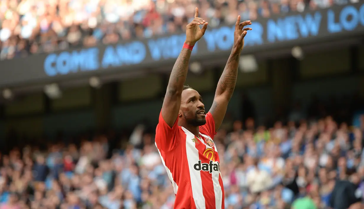 4. Jermain Defoe (Sunderland) - 19 gol dan 3 assist, total 22. (AFP/Oli Scarff)