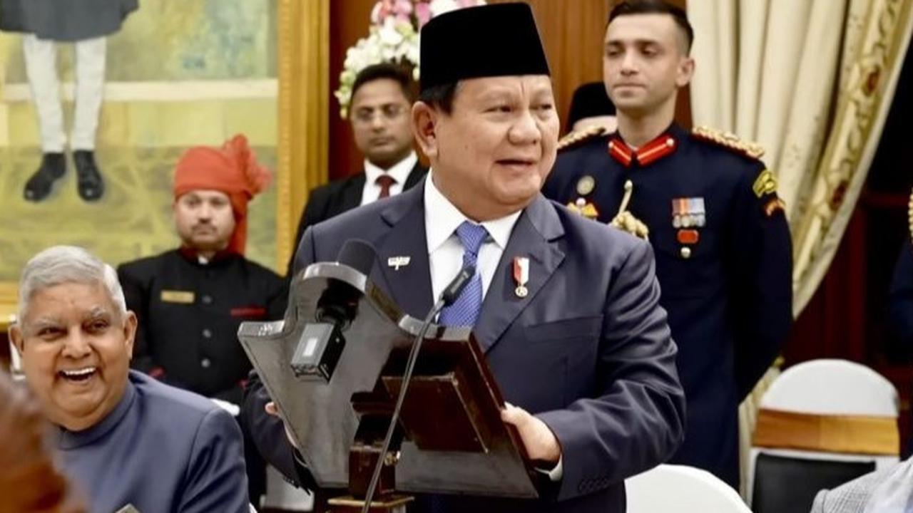 VIDEO: Prabowo Punya DNA India, Seru Mayor TNI Teddy & Menlu Nyanyi 'Kuch Kuch Hota Hai
