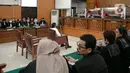 Terdakwa kasus pembunuhan berencana terhadap Yosua Hutabarat atau Brigadir J, Ferdy Sambo menjalani sidang putusan di PN Jakarta Selatan, Senin (13/2/2023).  Adapun dalam kasus pembunuhan berencana Brigadir J ini, Ferdy Sambo dituntut penjara seumur hidup. (Liputan6.com/Faizal Fanani)