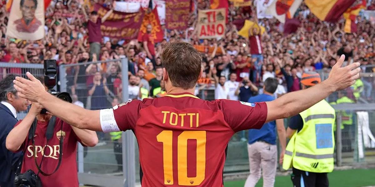 Pada Usia 48 Tahun, Francesco Totti Isyaratkan Siap Bermain Lagi