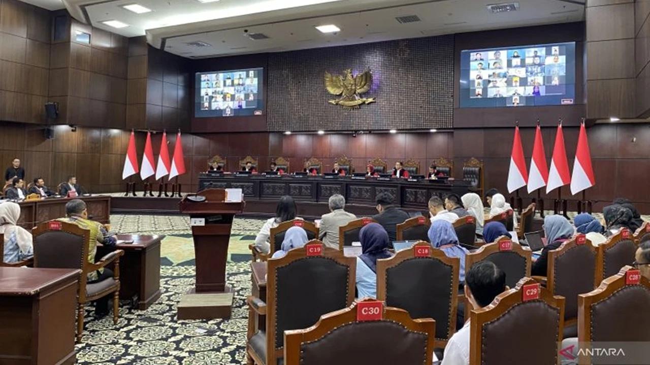 MK Tolak Permohonan Uji Materi Ijazah Capres Wajib Autentikasi, Ini Penjelasannya
