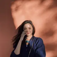 "Mungkin target aku untuk tahun ini untuk lebih banyak self-reflection untuk diri aku sendiri. Banyak memperbaiki diri aku sendiri," pungkasnya. [Instagram/amandarawles]