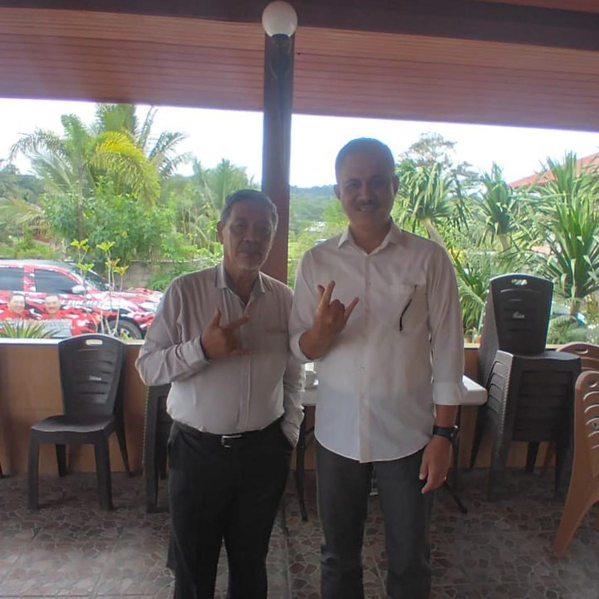 Janes Parengkuan dan Alfred Denny Djoike Tuejeh