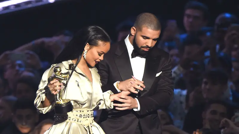 Rihanna dan Drake