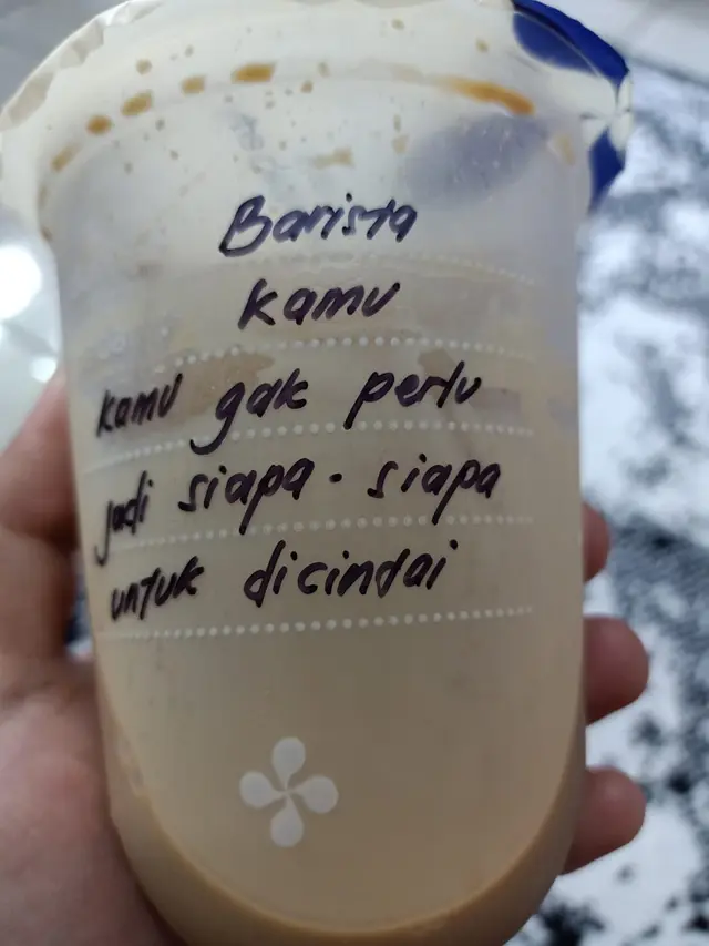 Ubah Logo, Dari Pada by Hangry Tetap Usung Identitas Penyambung Pesan di Kemasan