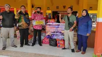 PT Mega Eltra, Anggota holding PT Pupuk Indonesia (Persero) ini sigap memberikan bantuan ke korban erupsi Gunung Semeru