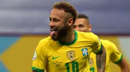 Neymar merupakan pemain Brasil terbaik pada ajang ini. Berkat jasanya, Selecao berhasil sampai di partai puncak turnamen Copa America 2021 walau harus kalah dari Argentina. Ia tercatat telah mencetak dua gol dan tiga assist. (Foto: AFP/Nelson Almeida)