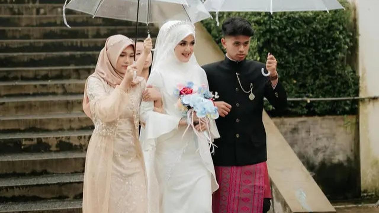 7 Gaya Alya Nabila Istri Gunawan Dwi Cahyo, Inspirasi Pengantin Muslimah 2025