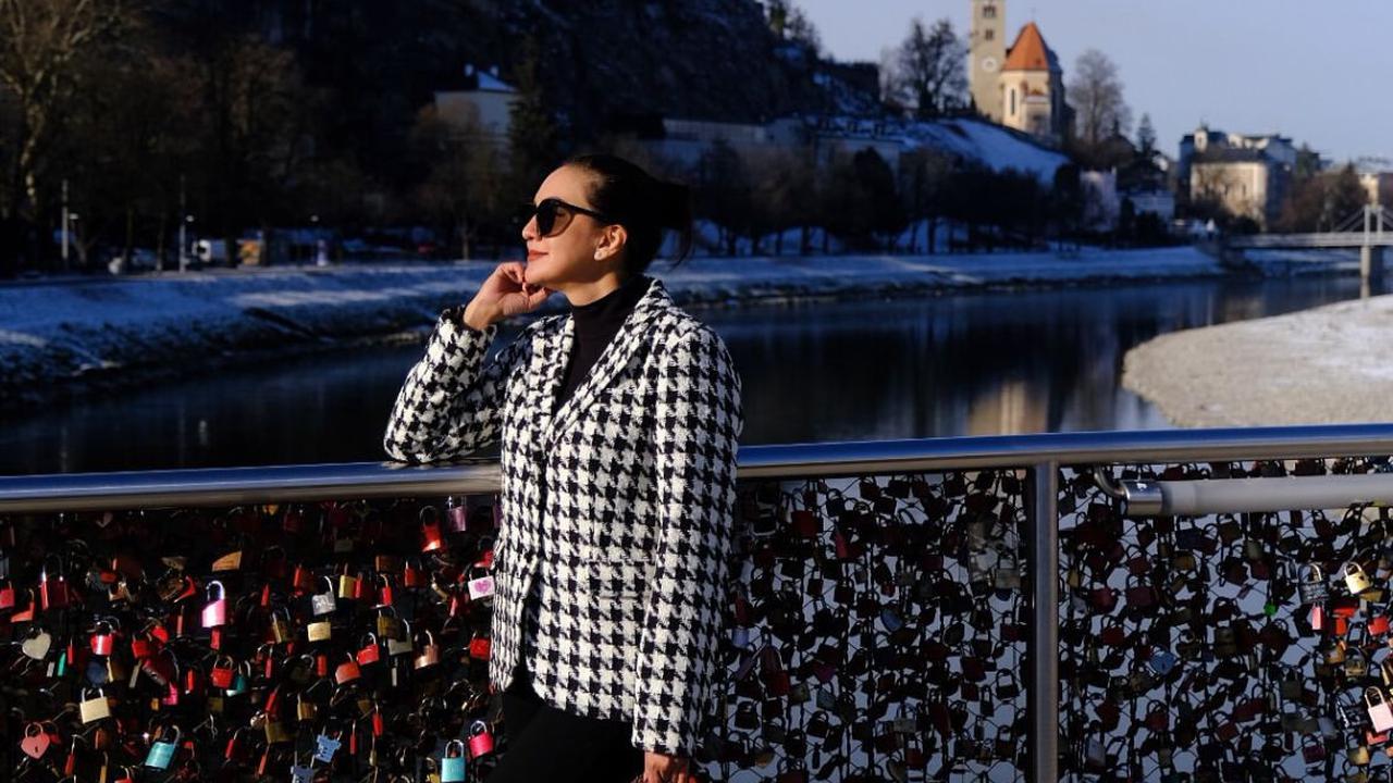 Donna Agnesia Menawan di Salzburg, Outfit Mewah dan Pesona yang Tak Luntur