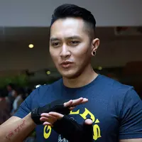 Demian Aditya memilih SteadFast karena olahraga ini memaksimalkan pembakaran kalori tanpa gerak berlebihan. (Deki Prayoga/Bintang.com)