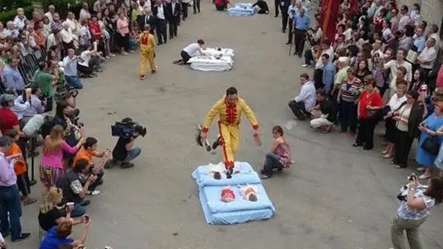 Photo: Copyright  whenonearth.net