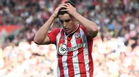 Liga Inggris: Butuh Bek Kanan yang Jago, MU Incar Penggawa Southampton