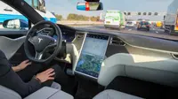 Joshua Brown merupakan orang pertama yang meninggal akibat mobil self-driving Model S keluaran Tesla (The New York Times)