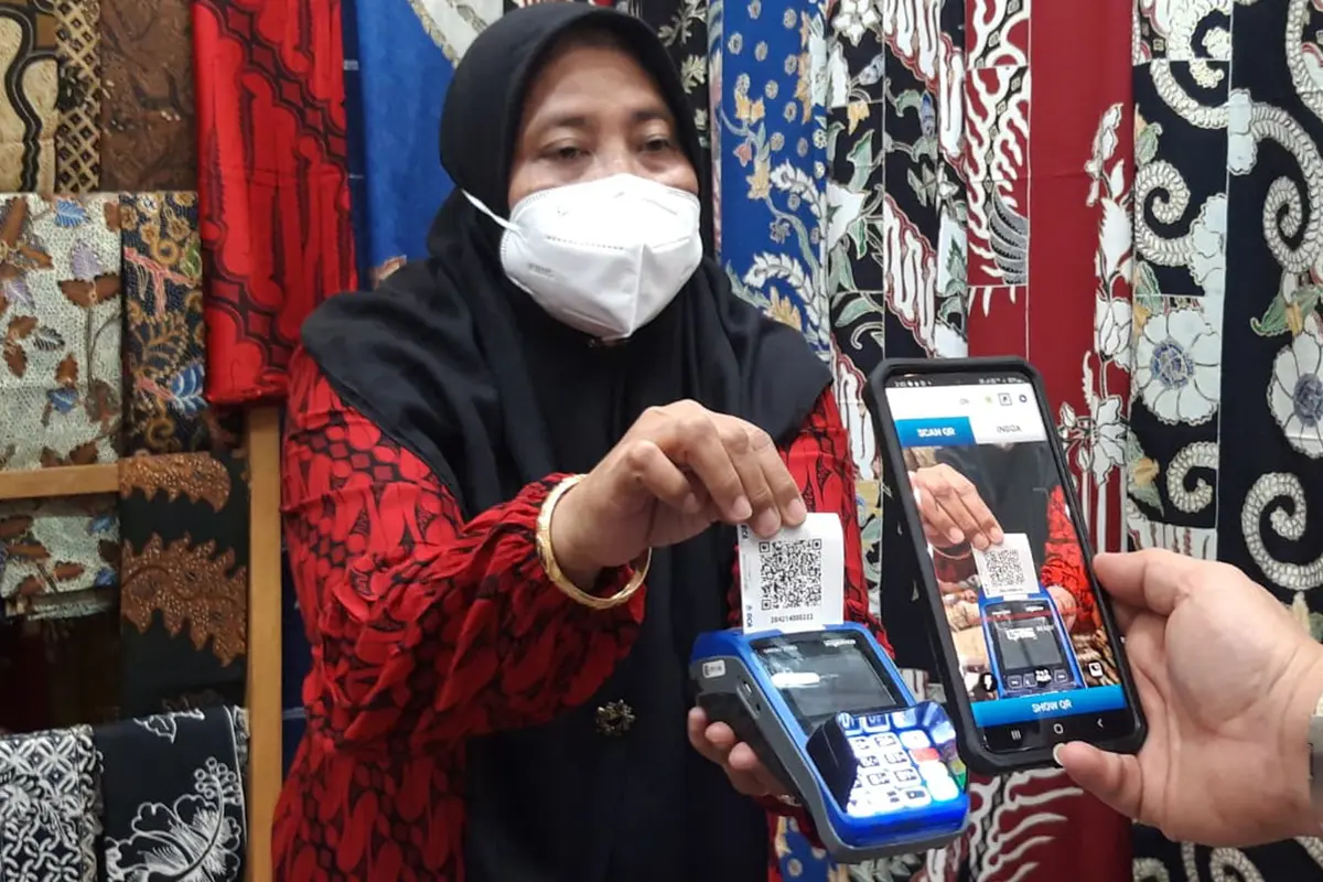 Dukung UMKM di Indonesia, BCA Perluas Penggunaan QRIS
