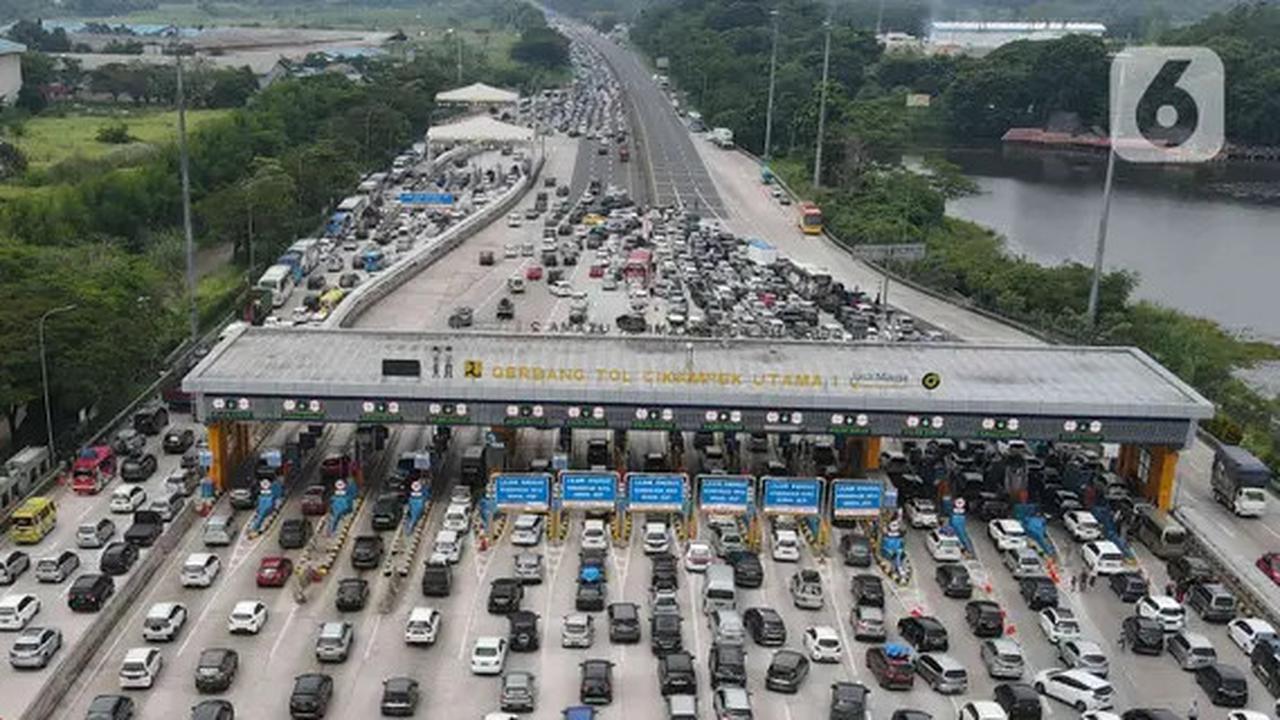 Libur Natal dan Tahun Baru, Ini Data Peningkatan Arus Lalu Lintas di Tol Trans Jawa
