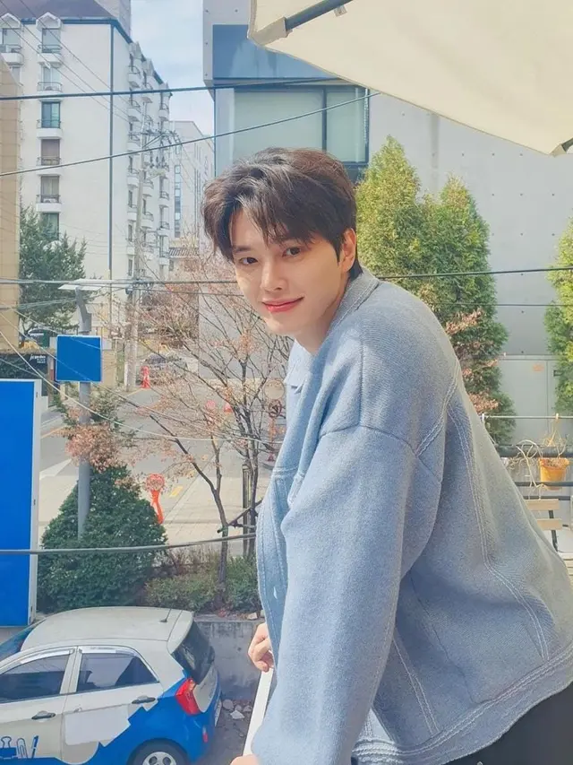 Song Kang (Instagram/songkang_b)