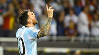 Lionel Messi melakukan selebrasi usai mencetak gol kegawang Panama pada Copa America Centenario grup D di Chicago, Amerika Srikat, (11/6). pada pertandinga ini Messi mencetak tiga dan mengantarkan Argentina menang 5-0. (Mike DiNovo-USA TODAY Sports)