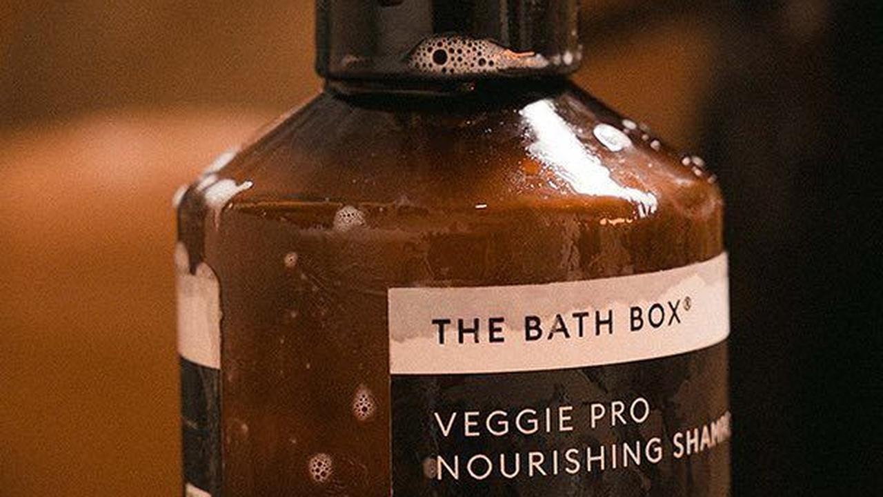 6. The Bath Box Veggie Pro Shampoo<br>
