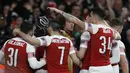 4. Black Panther (Arsenal) - Pada leg kedua babak 16 besar Liga Europa Aubameyang melakukan selebrasi ala Black Panther saat menjebol gawang Rennes. Selebrasi tersebut dilakukan pada gol kedua Auba. (AFP/Ian Kington)