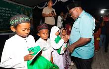 Gubernur Papua Tengah Meki Nawipa Santuni Ratusan Anak Yatim di Mimika, Perkuat Kepedulian Sosial Ramadan