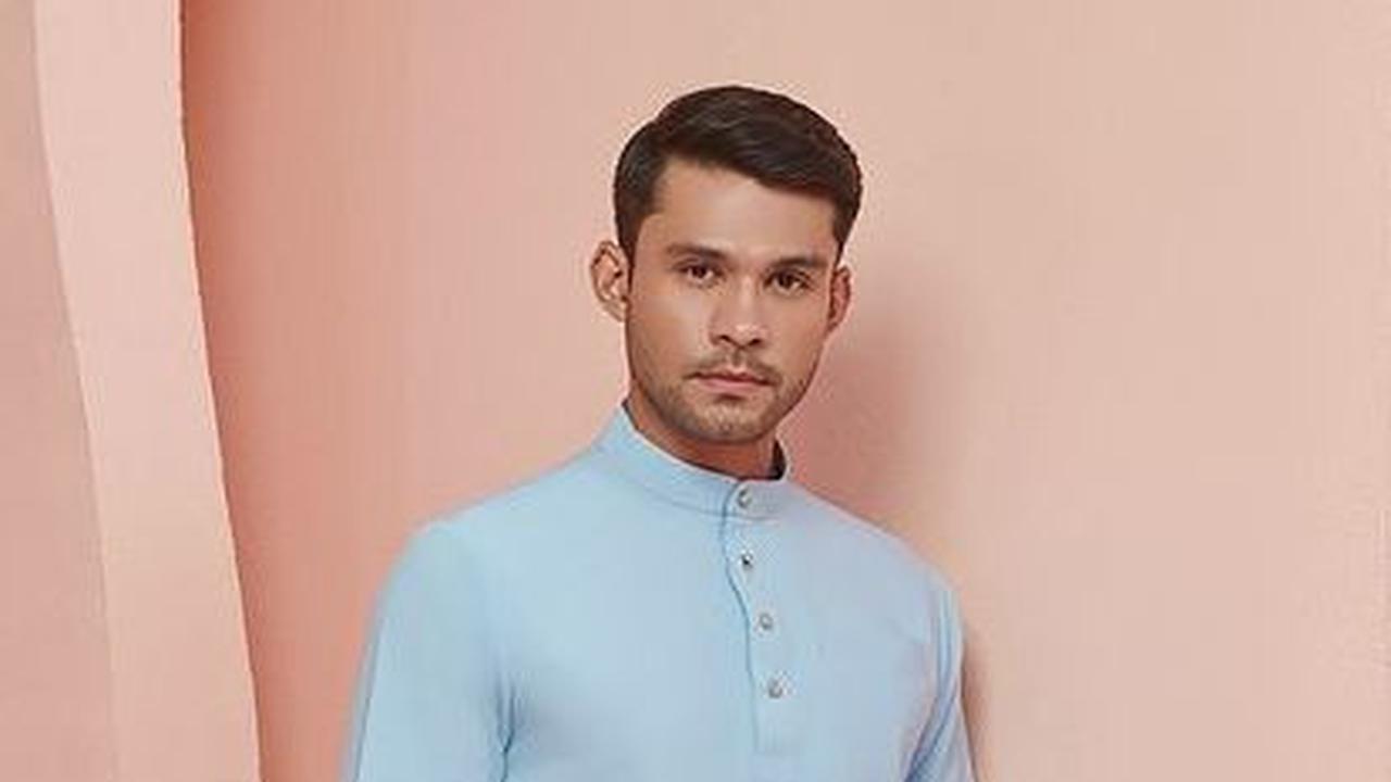 <b>Baju Kurung Model Cekak Musang</b>