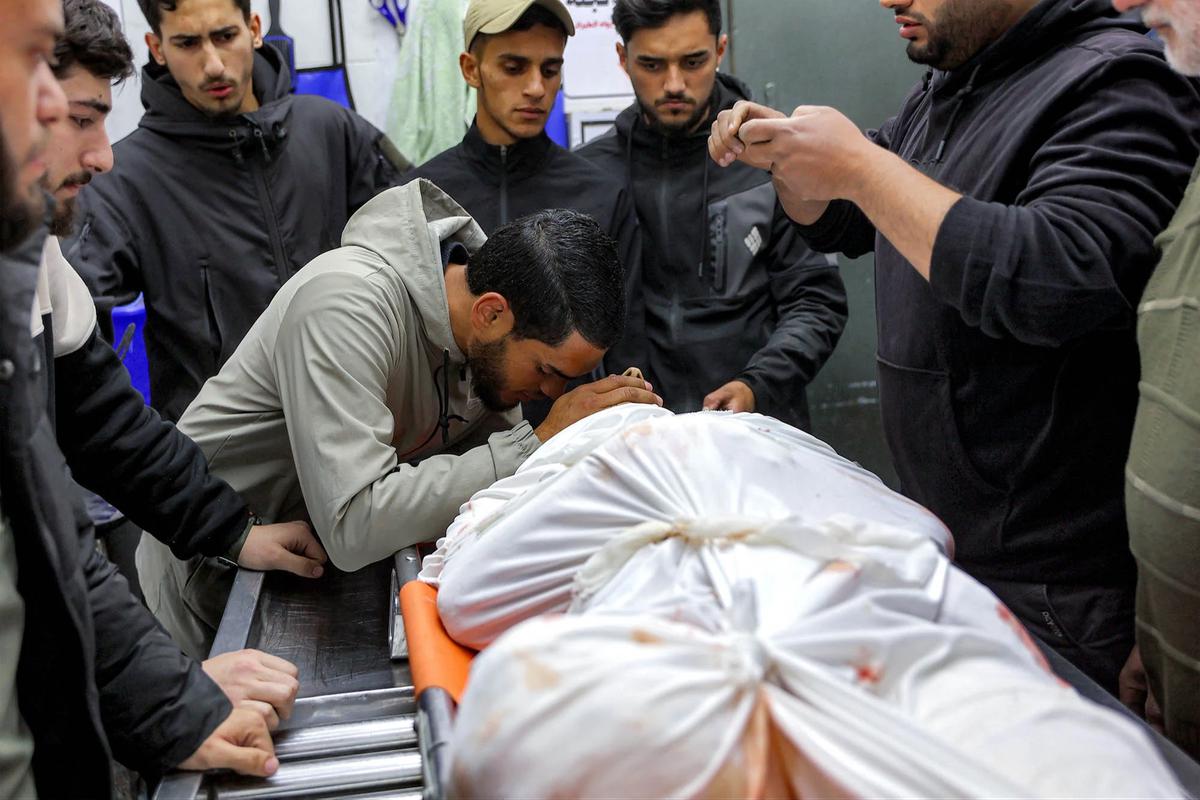 FOTO: Putra Petinggi Hamas Tewas Akibat Serangan Israel di Gaza