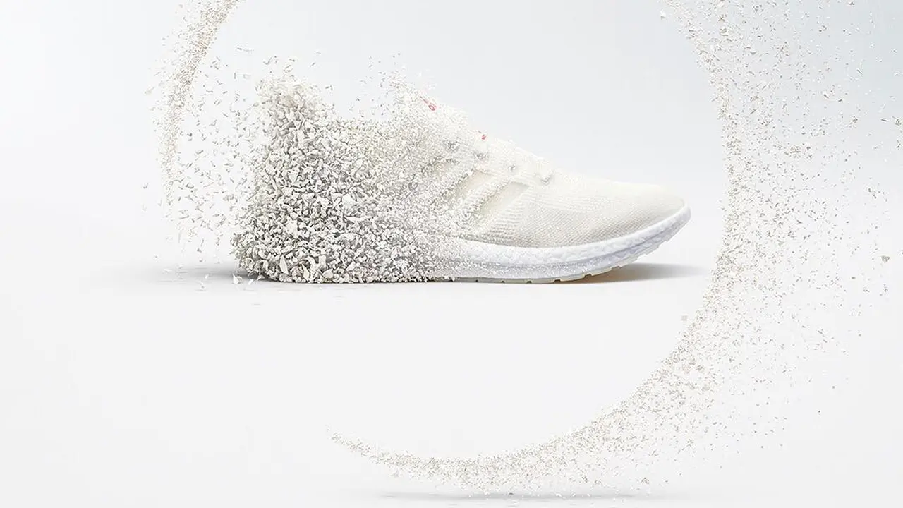 Prihatin Bahaya Plastik, Adidas Rancang Sneakers Daur Ulang