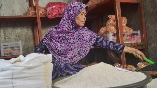 Jurus Bulog Banyumas Meredam Harga Beras Yang Membubung Tinggi Regional Liputan6 