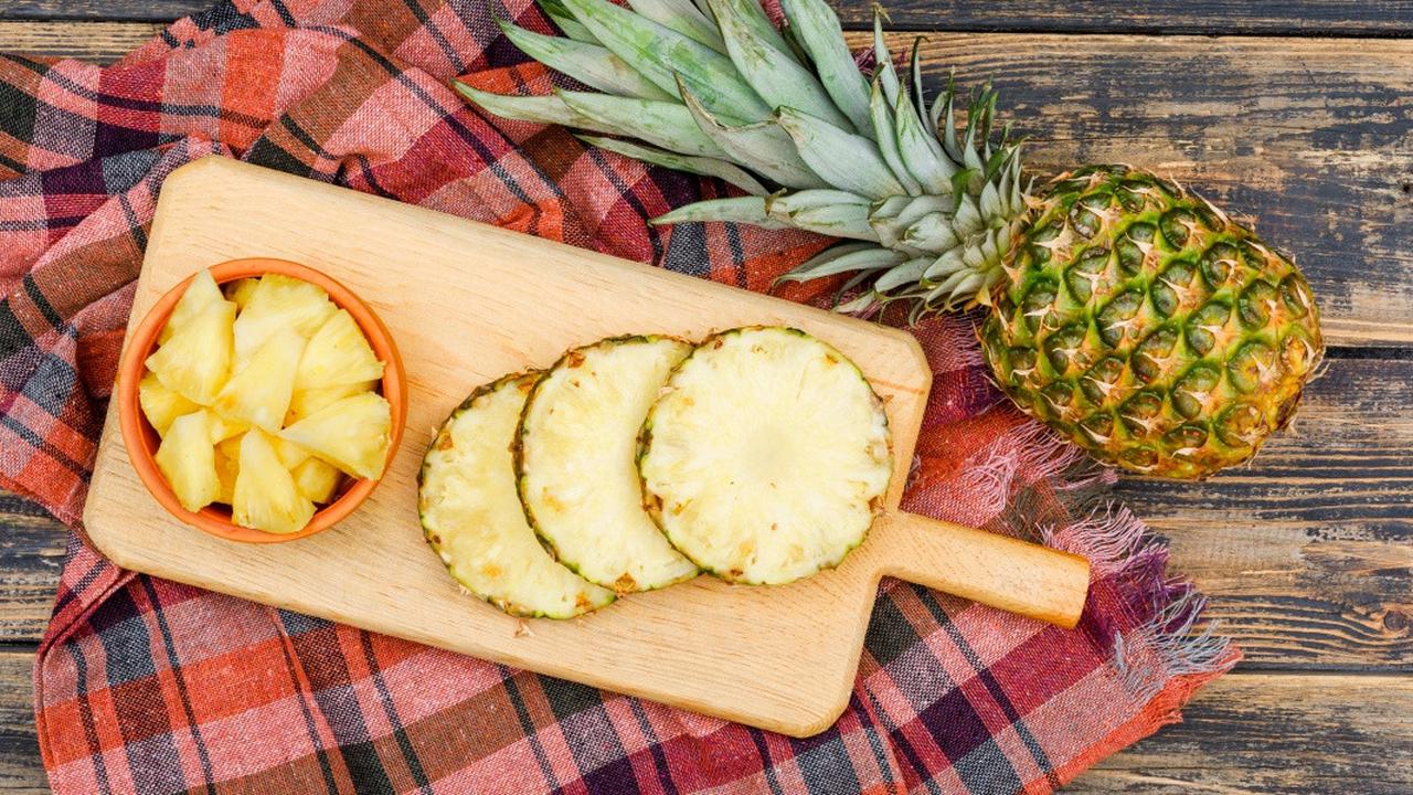 Benarkah Buah Nanas Bikin Daging Jadi Cepat Empuk? Simak Penjelasannya