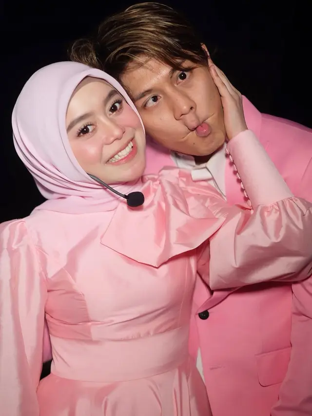 [Fimela] Lesti Kejora dan Rizky Billar