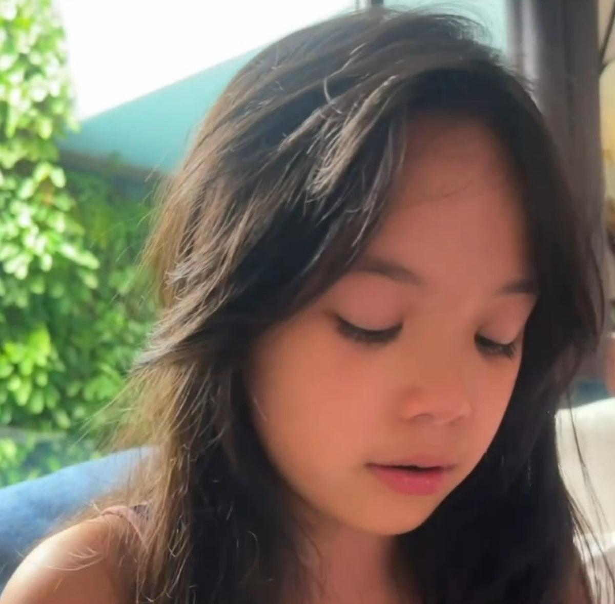 7 Potret Gempi Nangis Bahagia Dapat Handphone Pertamanya, Ada Perjanjian yang Harus Disepakati