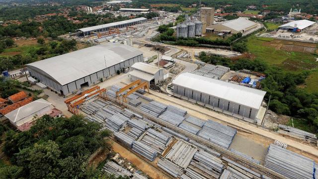 Pabrik milik PT Waskita Beton Precast Tbk