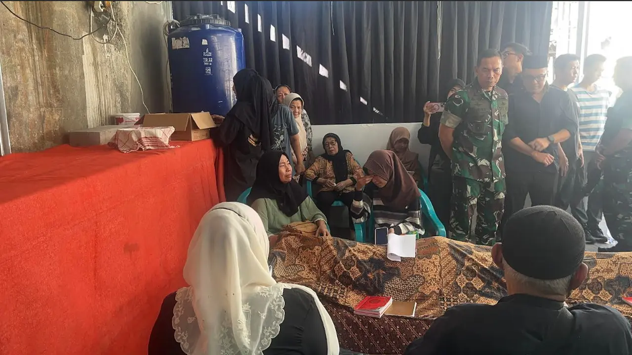 Suasana Rumah Duka Affan Kurniawan