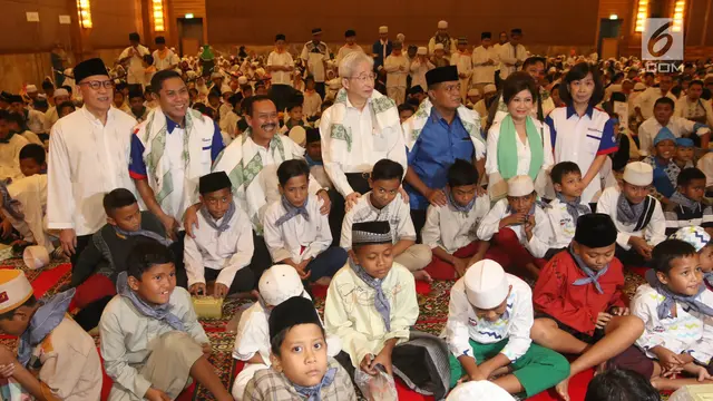 Sambil Lesehan, 1.200 Anak Yatim Buka Puasa Bersama