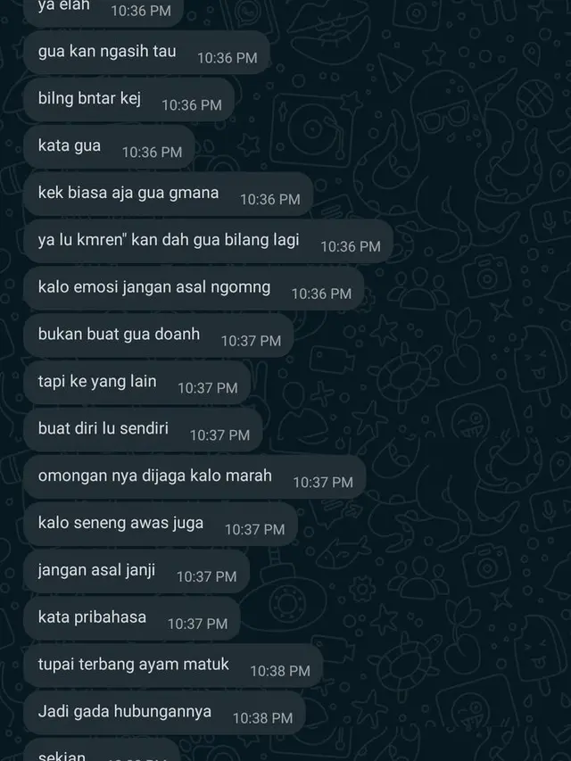 6 Chat Panjang Saat Bertengkar dengan Pacar Ini Bak Satu Paragraf Tulisan