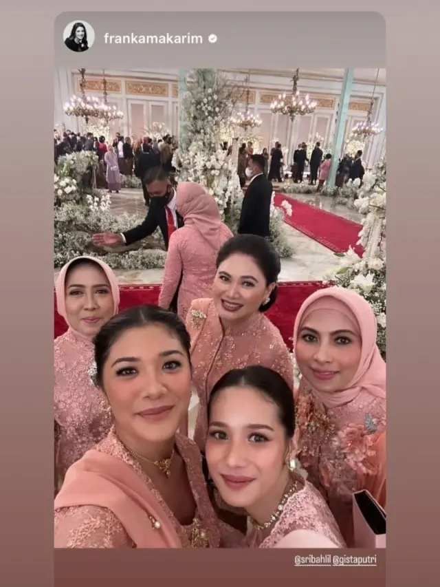 Gista Putri di nikahan Kaesang Pangarep (Instagram/@wishnutama/@gistaputri)