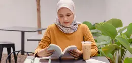 Rekomendasi Buku Bacaan Ramadan./Copyright depositphotos.com/fadfebrian