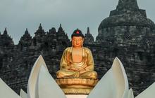 Pengunjung Candi Borobudur Tembus 100.000 Orang Selama Perayaan Waisak 2025