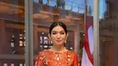 Selvi Ananda tampil mencuri perhatian dalam balutan wastra nusantara di Jepang, (Foto: Instagram/ Selvi Ananda)