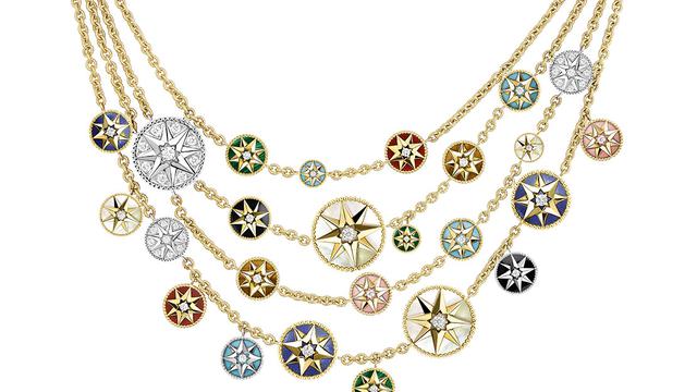 Styling Perhiasan Tumpuk Ultra Modern Christian Dior  Cara 