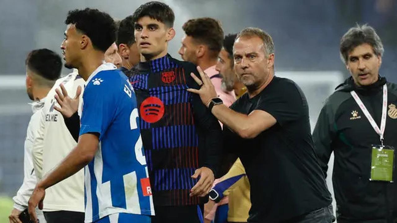 Tindakan Hansi Flick yang Menuai Pujian Pelatih Espanyol, Langkahnya Hindarkan Pertandingan dari Kericuhan