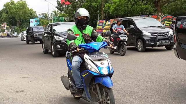 Gojek, Mengurai Keterbatasan Tanpa Batas