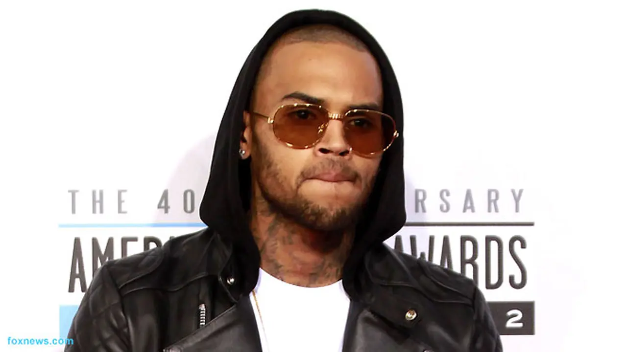 chris-brown-130716b.jpg
