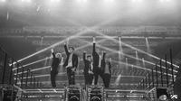 Big Bang dalam cuplikan keseruan di balik konser 2015 BigBang World Tour [MADE] di Seoul, Korea Selatan.