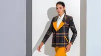 Inspirasi OOTD Bukber yang Pancarkan Old Money Look, Korean Tweed Blazer Wajib Jadi Rekomendasi