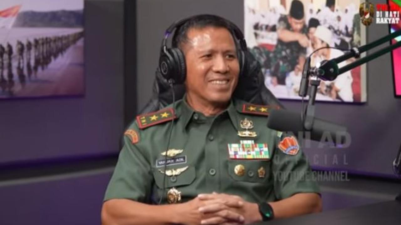 Kedua Orang Tua Seorang Guru