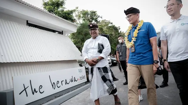 Sandiaga Uno saat peluncuran Toilet Untuk Negeri di Bali