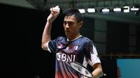 Tunggal putra Indonesia, Shesar Hiren Rhustavito, tampil pada babak pertama Indonesia Open 2021 di Bali International Convention Center & The Westin Resort, Nusa Dua, Selasa (23/11/2021). (Humas PBSI)
