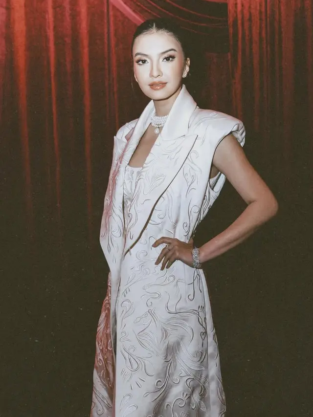 Gaya Dualisme Raline Shah Setelah Jadi Presiden Jomblo Indonesia, Dari Tampil Semi Glam hingga Semi Maskulin
