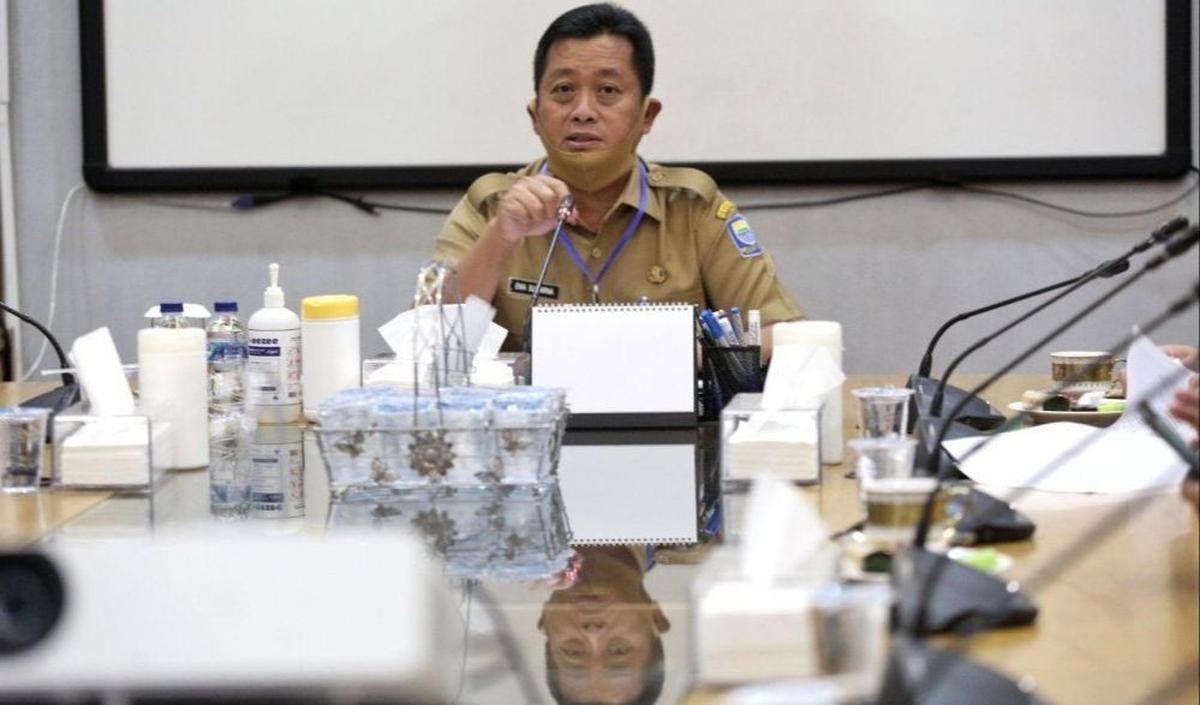 Rizky mengaku belum menerima informasi kapan kliennya akan kembali dipanggil KPK, namun dia menegaskan kliennya akan senantiasa kooperatif mengikuti proses hukum di KPK.<br>